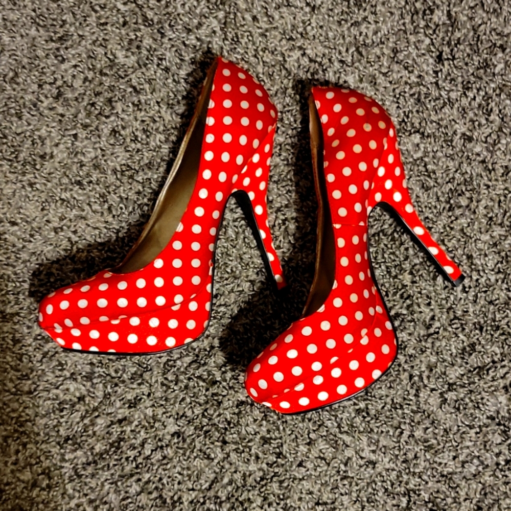 Polka dot heels